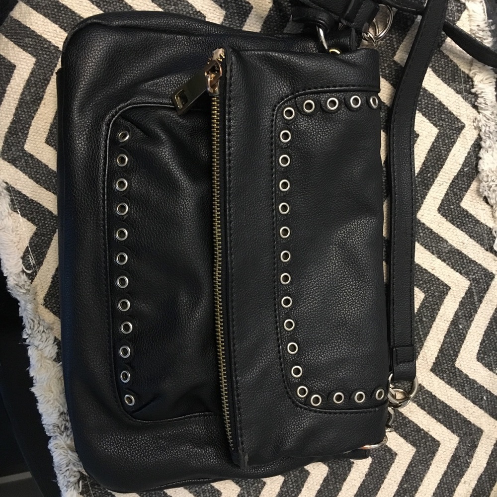 Jessica Simpson purse